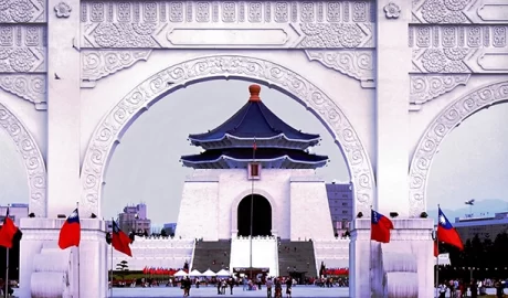 A Major Omission at the Xi–Cheng Meeting